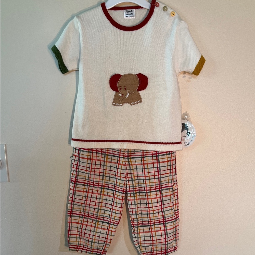 Vintage Sarah Louise 2 pc set with Elephant design. Cream and Multicolor​